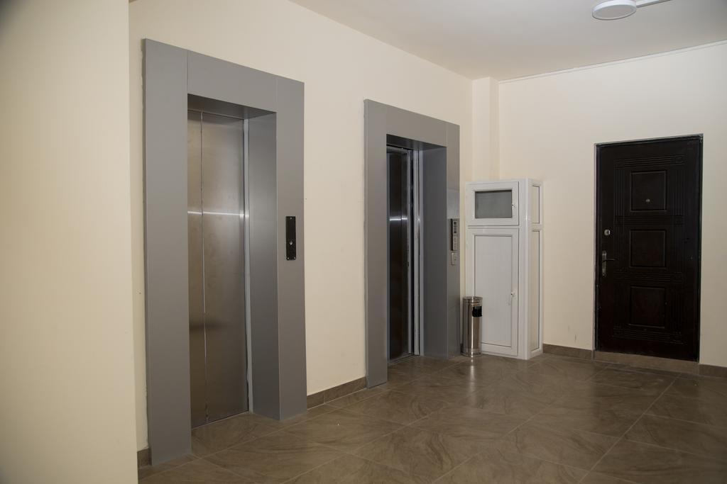 City Centre Apartments By Picnic Yerevan Exterior foto